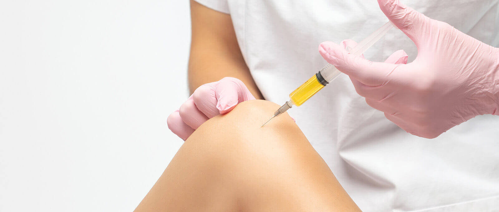 Minimally invasive Platelet-Rich Plasma injection treatment (PRP injection treatment and therapy) for knee pain relief